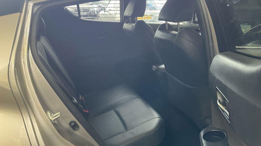 Used Toyota C-HR 2020 for sale - 76666734: Photo 10