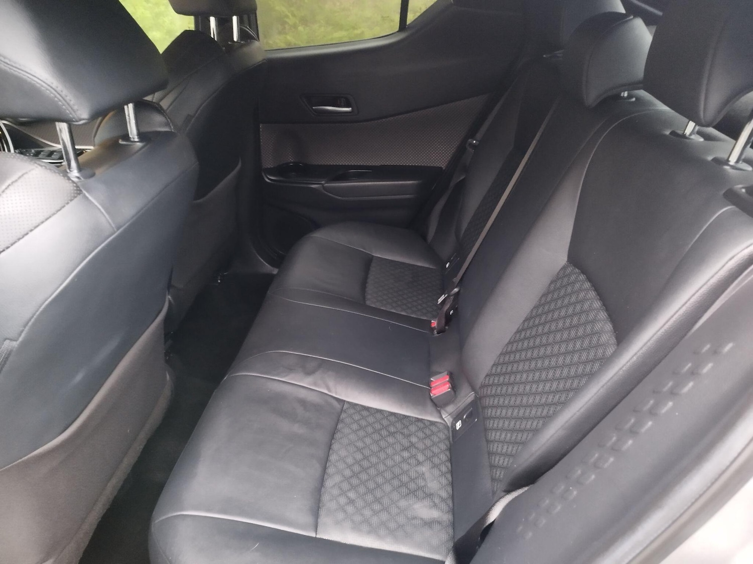 Used Toyota C-HR 2020 for sale - 76666734: Photo 12