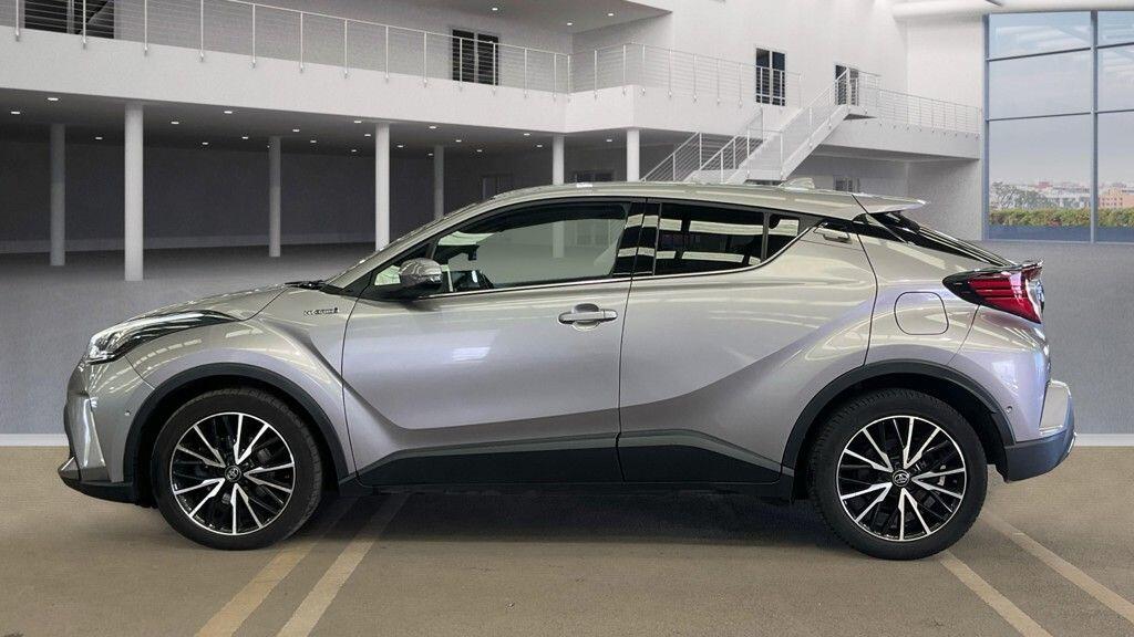 Used Toyota C-HR 2020 for sale - 76666734: Photo 7