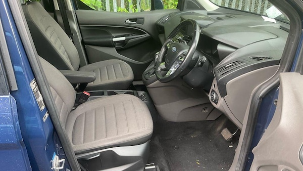 Used Ford Grand Tourneo Connect 2019 for sale - 75013991: Photo 4