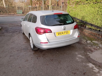 Used Vauxhall Astra 2014 for sale - 77016684: Photo
