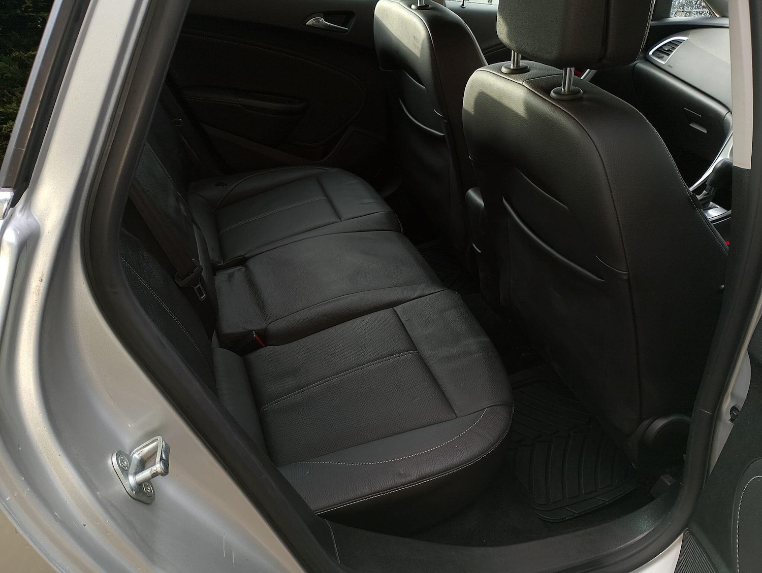 Used Vauxhall Astra 2014 for sale - 77016684: Photo 8