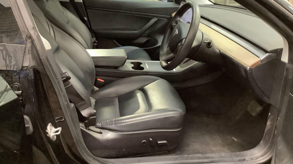 Used Tesla Model 3 2020 for sale - 76485299: Photo 15