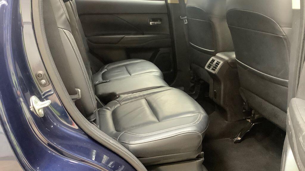 Used Mitsubishi Outlander 2020 for sale - 76988672: Photo 9