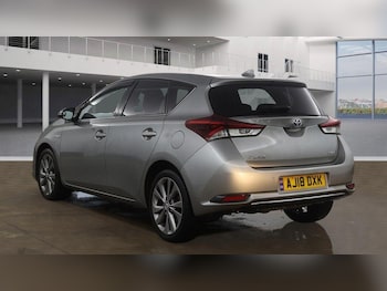 Used Toyota Auris 2018 for sale - 77511181: Photo