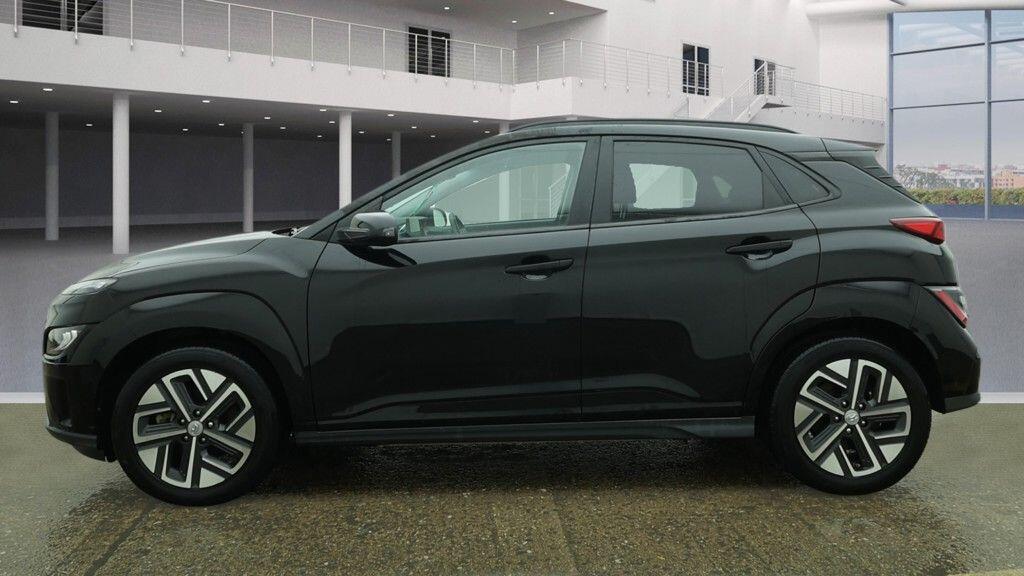 Used Hyundai KONA 2023 for sale - 77598875: Photo 8