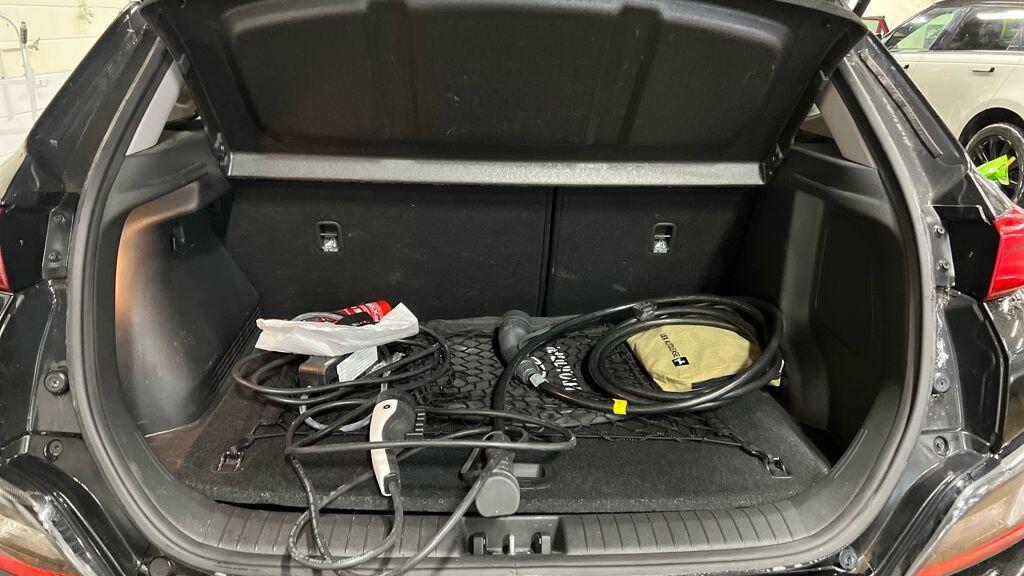 Used Hyundai KONA 2023 for sale - 77598875: Photo 9