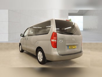 Used Hyundai i800 2016 for sale - 79348900: Photo