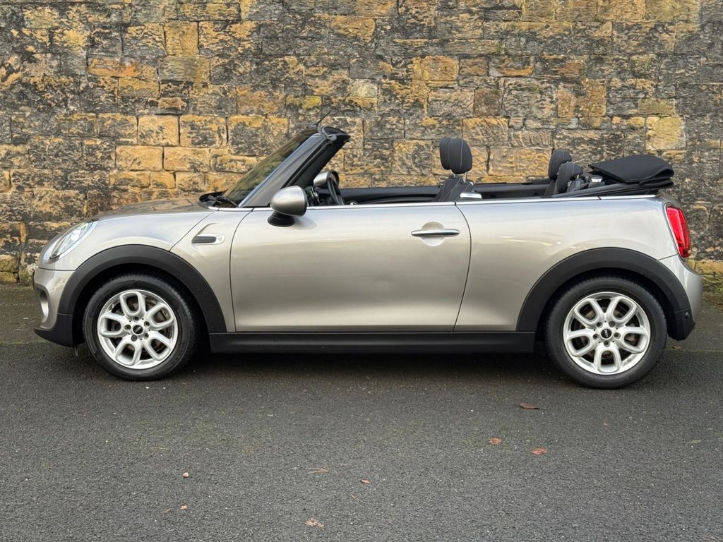 Used MINI Convertible 2018 for sale - 76840771: Photo 39