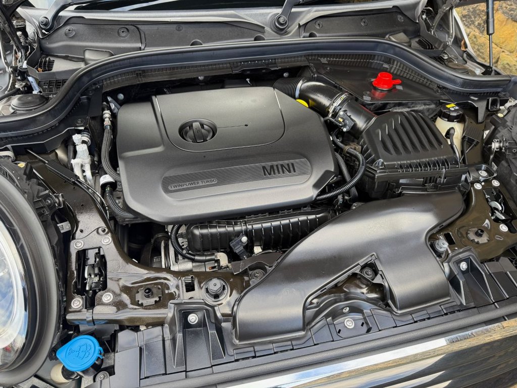 Used MINI Convertible 2018 for sale - 76840771: Photo 42