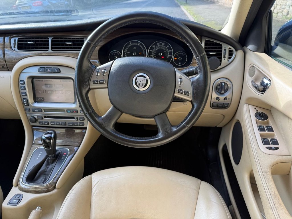 Used Jaguar X-Type 2008 for sale - 77780649: Photo 9