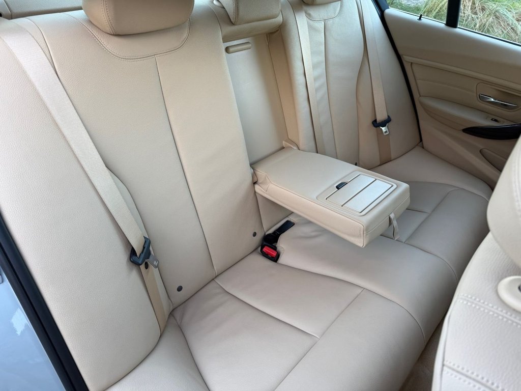 Used BMW 3 Series 2014 for sale - 76840997: Photo 12