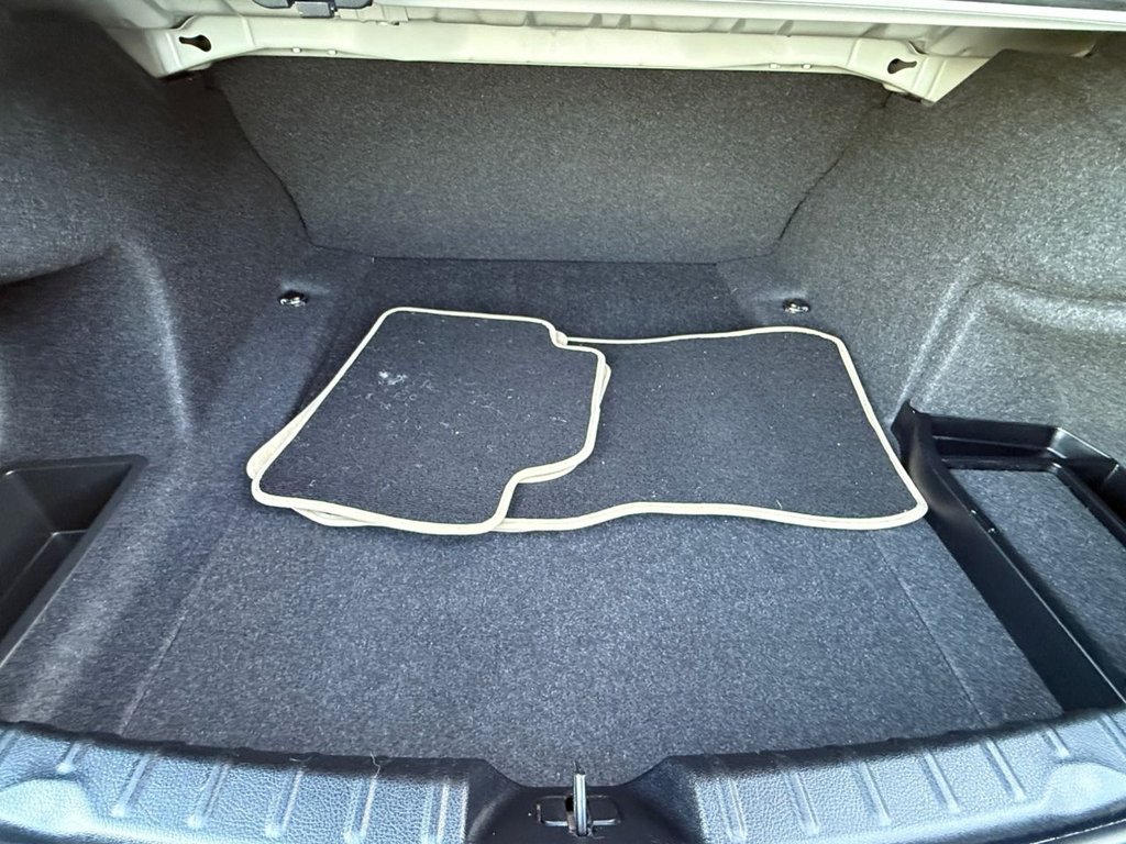 Used BMW 3 Series 2014 for sale - 76840997: Photo 30