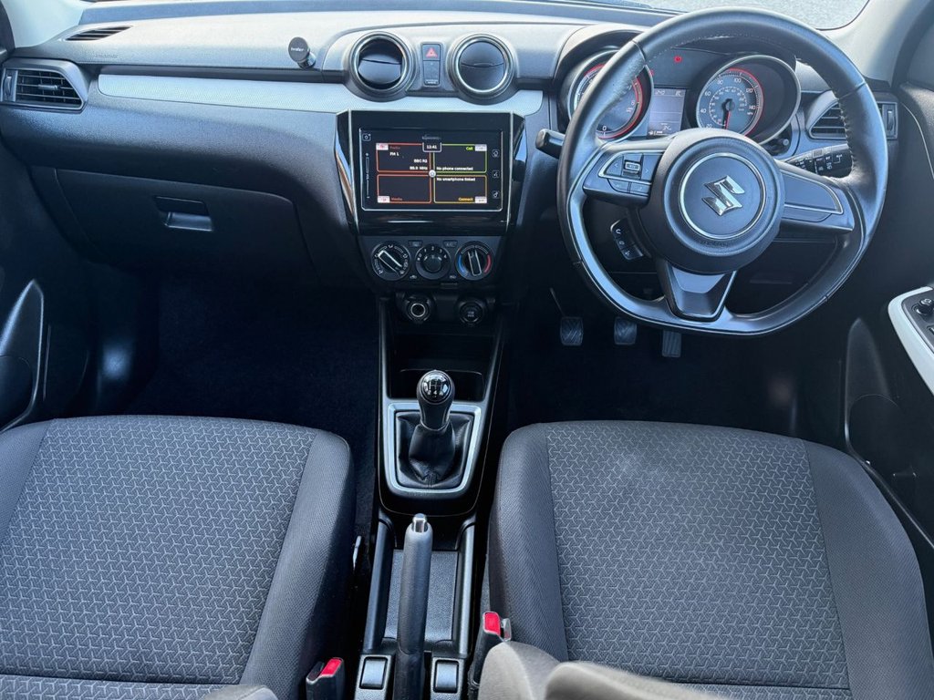 Used Suzuki Swift 2018 for sale - 77372932: Photo 2