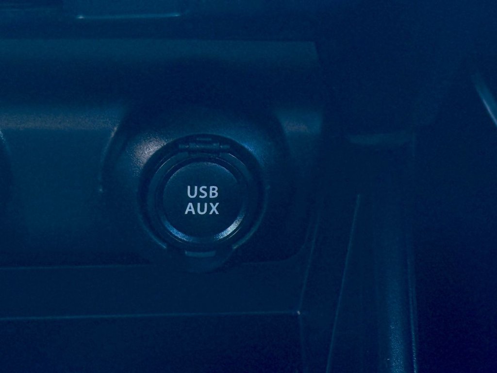 Used Suzuki Swift 2018 for sale - 77372932: Photo 30