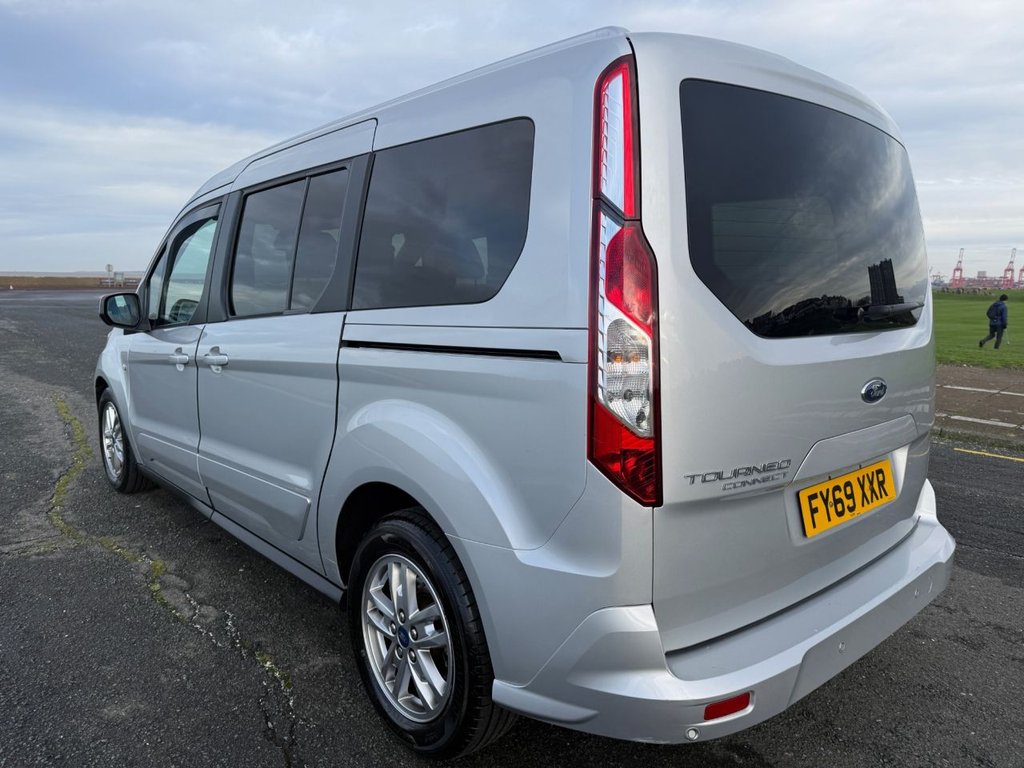 Used Ford Grand Tourneo Connect 2019 for sale - 76841366: Photo 20