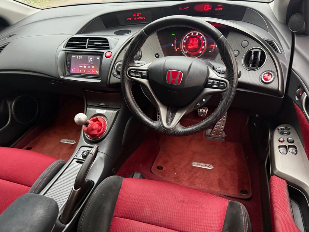 Used Honda Civic 2011 for sale - 77065373: Photo 2