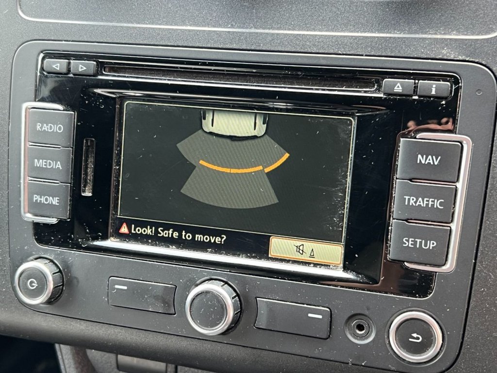 Used Volkswagen Caddy Maxi 2014 for sale - 76841065: Photo 21