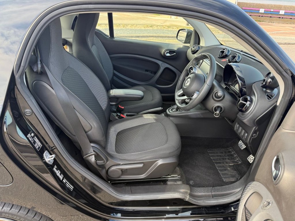 Used smart fortwo 2021 for sale - 77226906: Photo 17