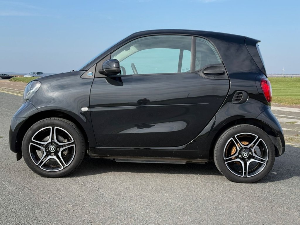 Used smart fortwo 2021 for sale - 77226906: Photo 24