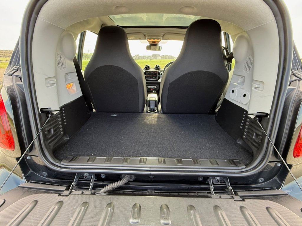 Used smart fortwo 2021 for sale - 77226906: Photo 7