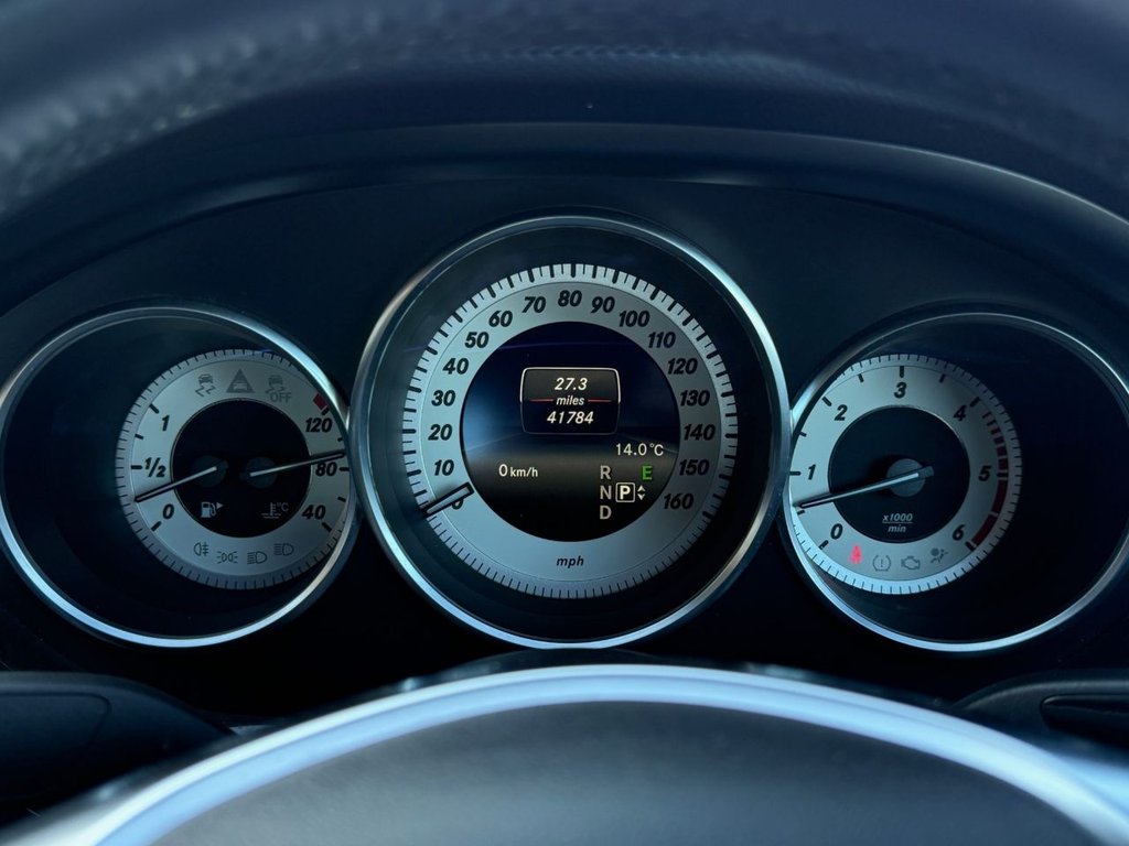 Used Mercedes-Benz CLS 2014 for sale - 77576104: Photo 32