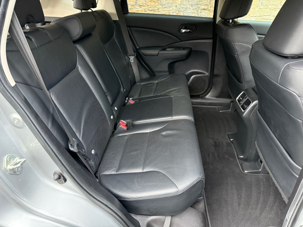 Used Honda CR-V 2018 for sale - 77534069: Photo 15