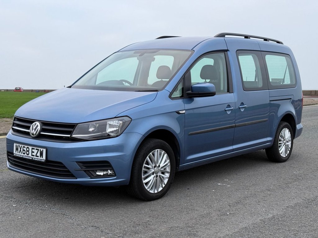 Used Volkswagen Caddy Maxi Life 2018 for sale - 76841094: Photo 1