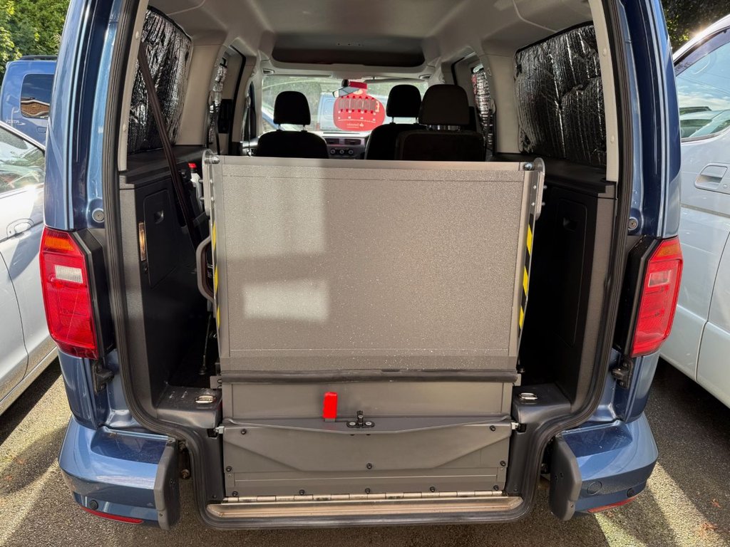 Used Volkswagen Caddy Maxi Life 2018 for sale - 76841094: Photo 19