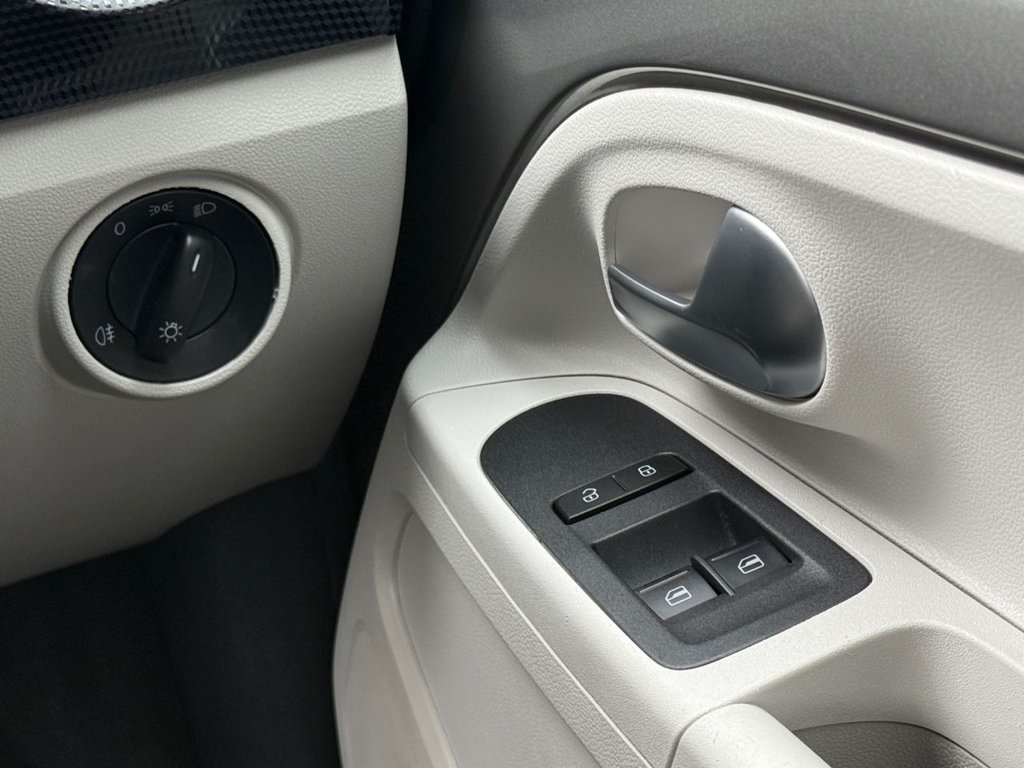 Used Volkswagen up! 2019 for sale - 76840945: Photo 21