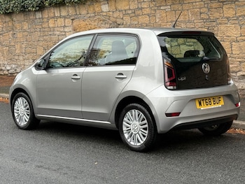Used Volkswagen up! 2019 for sale - 76840945: Photo