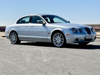 2006 (00) - 4.2 V8 R 4dr Auto [Euro 4]