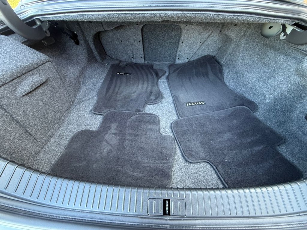 Used Jaguar S-Type 2006 for sale - 76841087: Photo 22