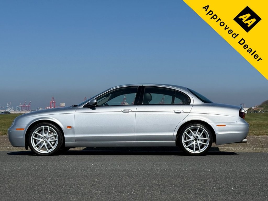 Used Jaguar S-Type 2006 for sale - 76841087: Photo 3