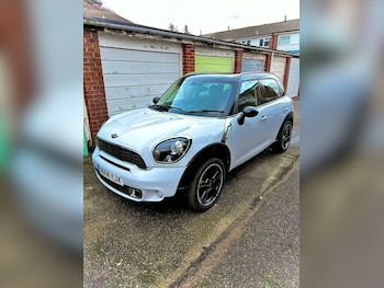Used MINI Countryman 2014 for sale - 77908918: Photo