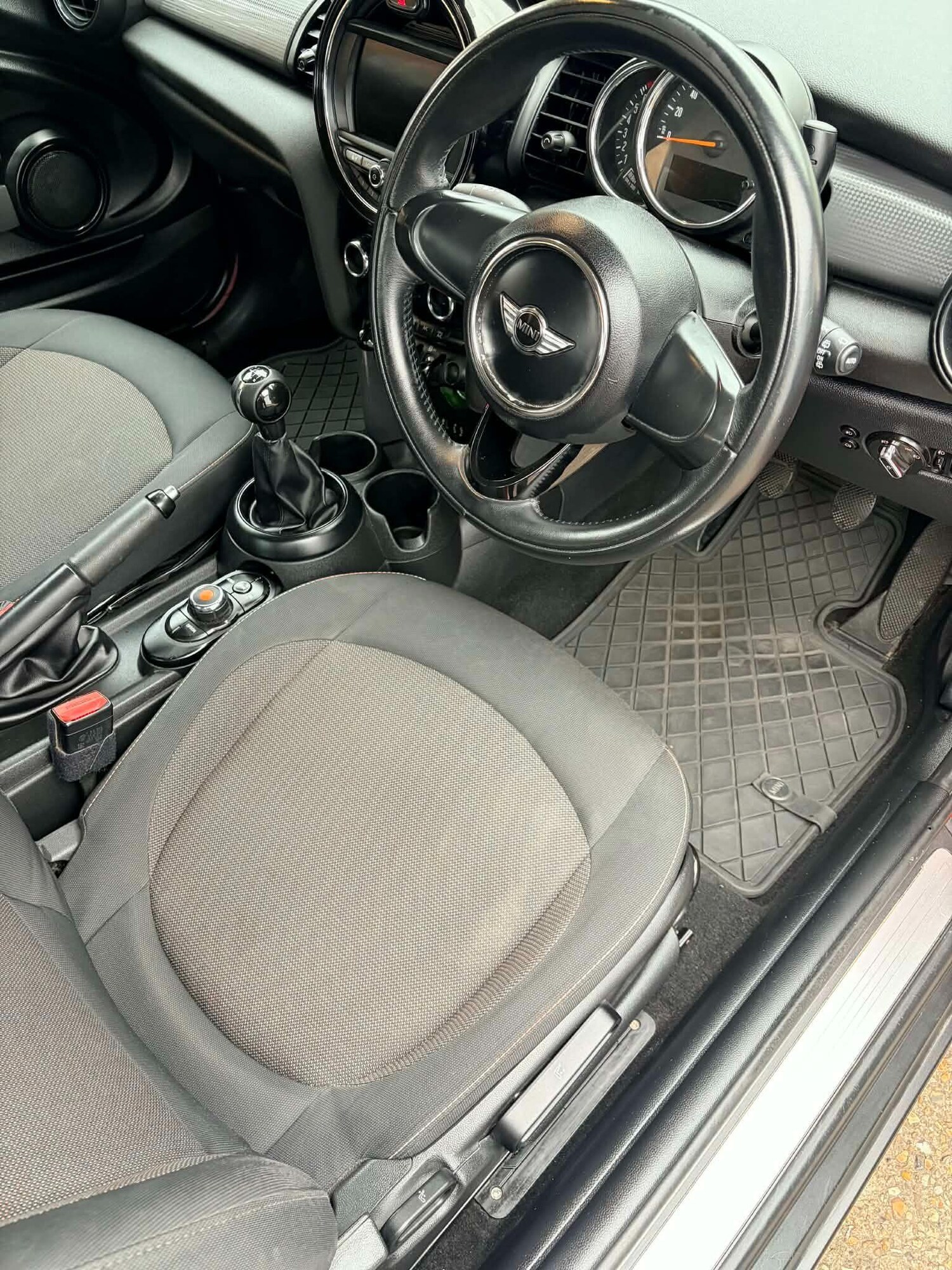 Used MINI Hatch 2015 for sale - 77908900: Photo 13