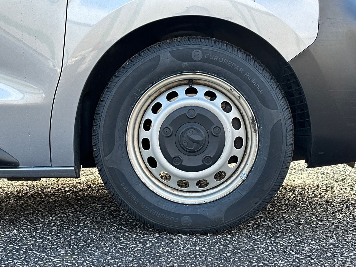 Used Vauxhall Vivaro Life 2022 for sale - 76578043: Photo 17