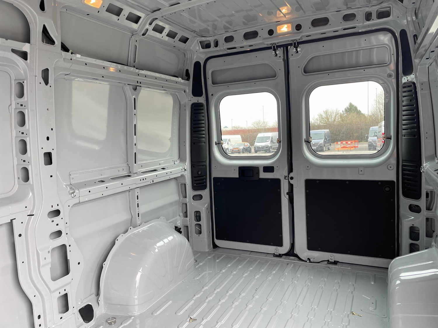 Used Vauxhall Movano 2023 for sale - 76516090: Photo 10