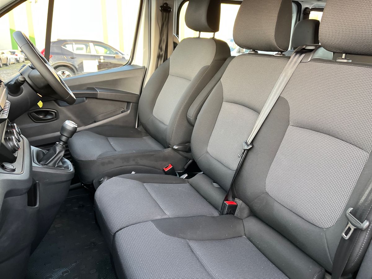 Used Renault Trafic 2024 for sale - 76655721: Photo 9