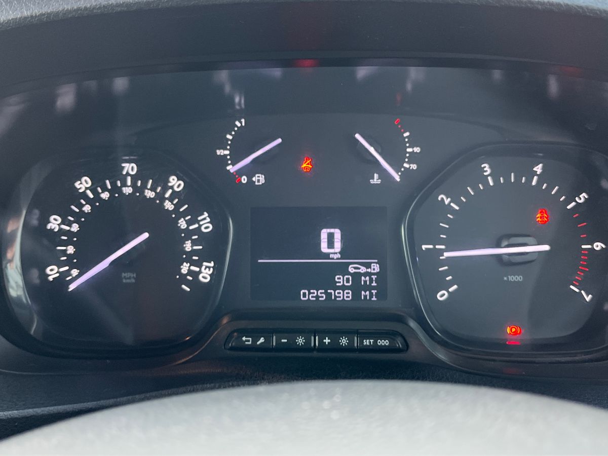 Used Citroen Dispatch 2020 for sale - 76344665: Photo 24