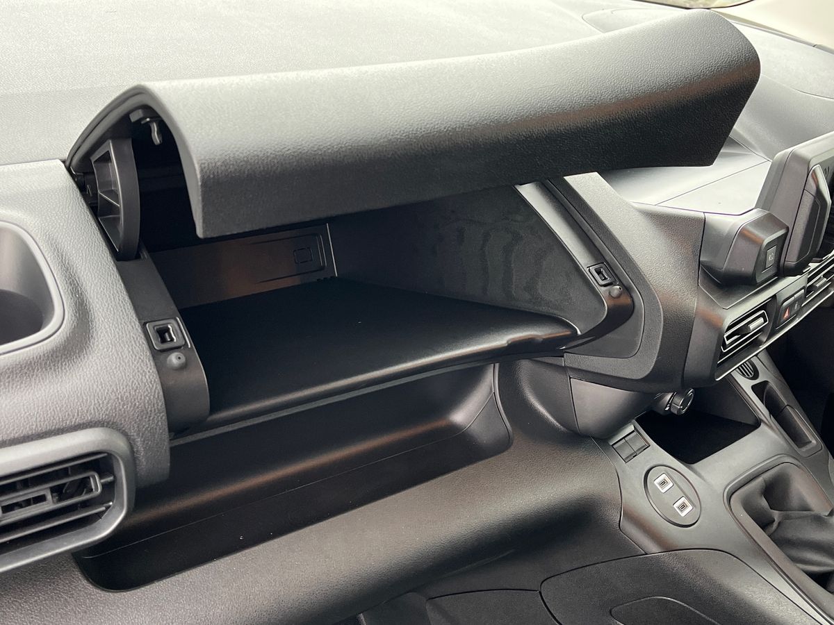 Used Vauxhall Combo 2025 for sale - 76163922: Photo 32