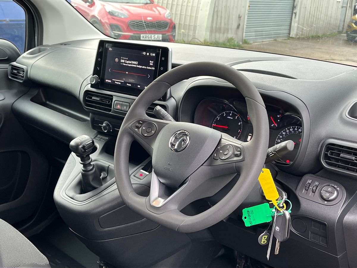 Used Vauxhall Combo 2024 for sale - 76769044: Photo 5