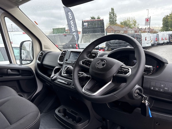 Used Vauxhall Movano 2025 for sale - 76163936: Photo 6
