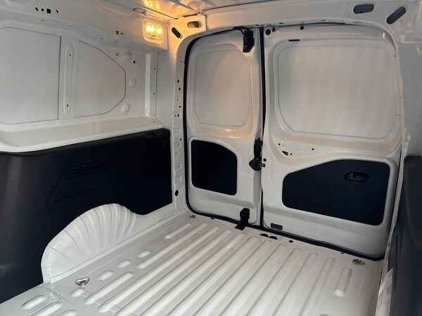 Used Vauxhall Combo 2025 for sale - 76163930: Photo 11