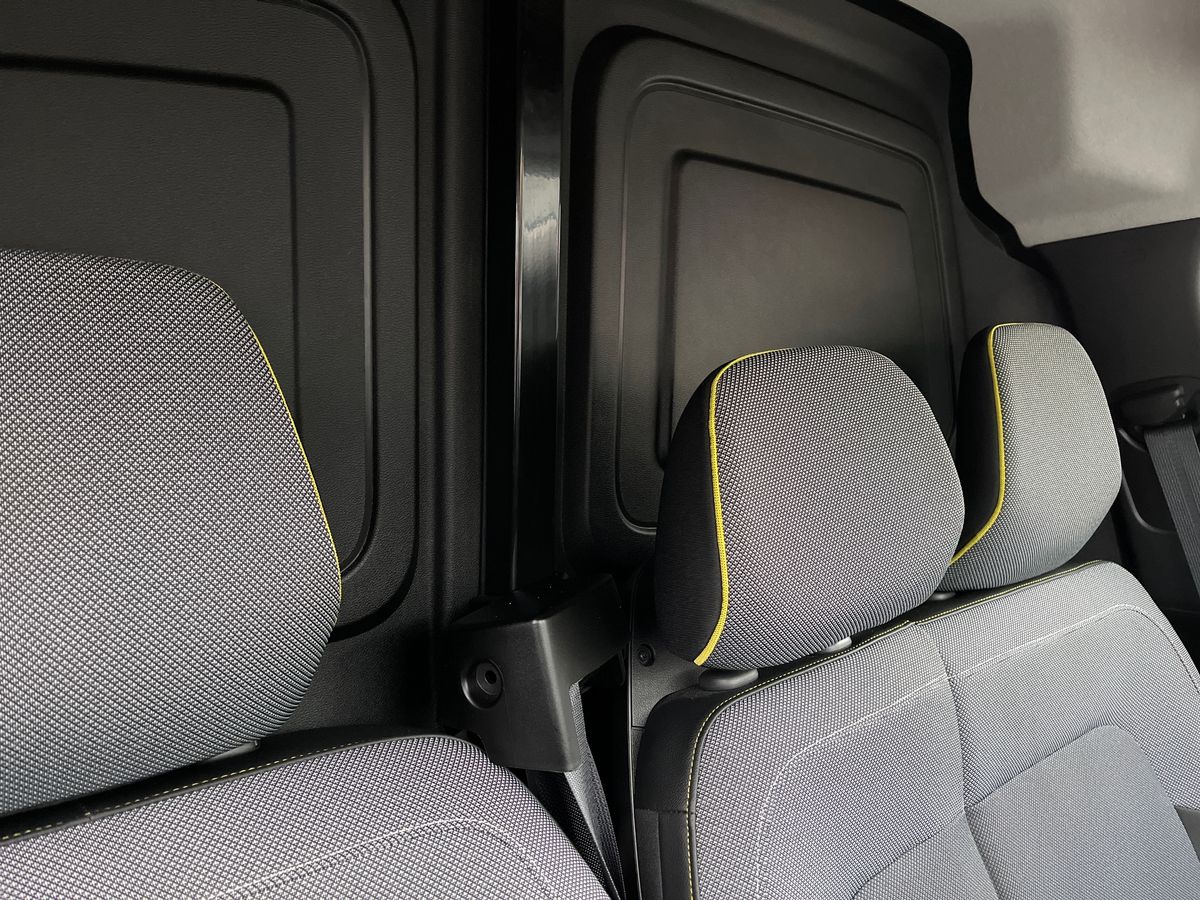 Used Renault Kangoo 2024 for sale - 76411483: Photo 31