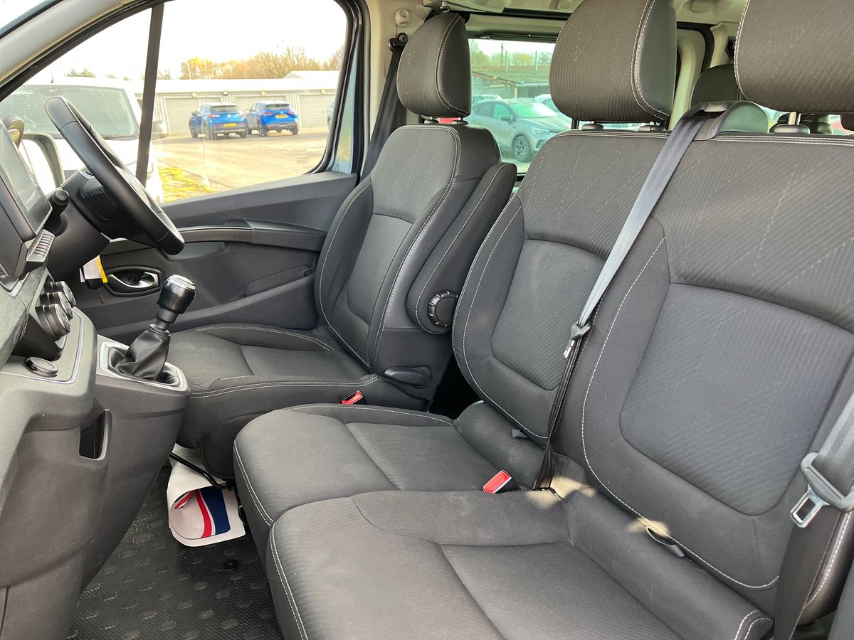 Used Renault Trafic 2023 for sale - 76655731: Photo 9