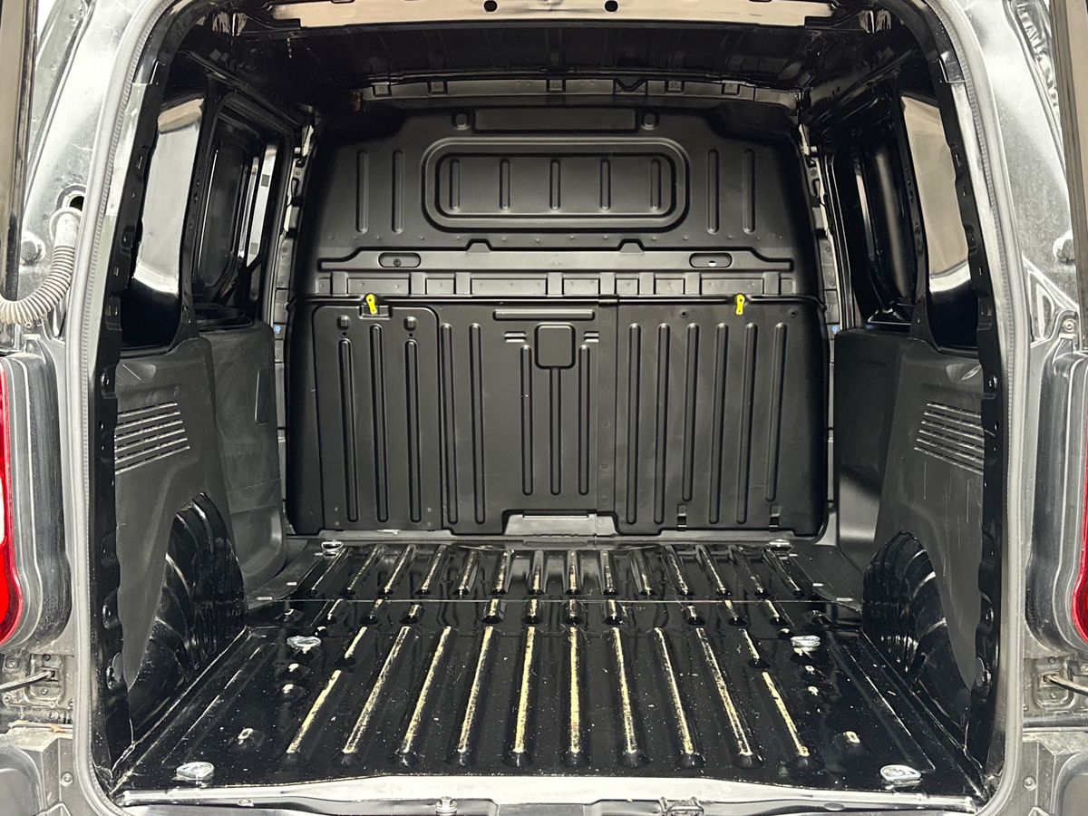 Used Peugeot Partner 2024 for sale - 76916296: Photo 11