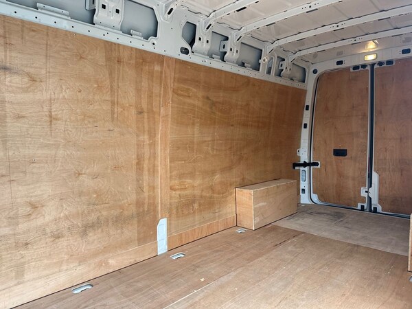 Used Volkswagen Crafter 2024 for sale - 76186143: Photo 11