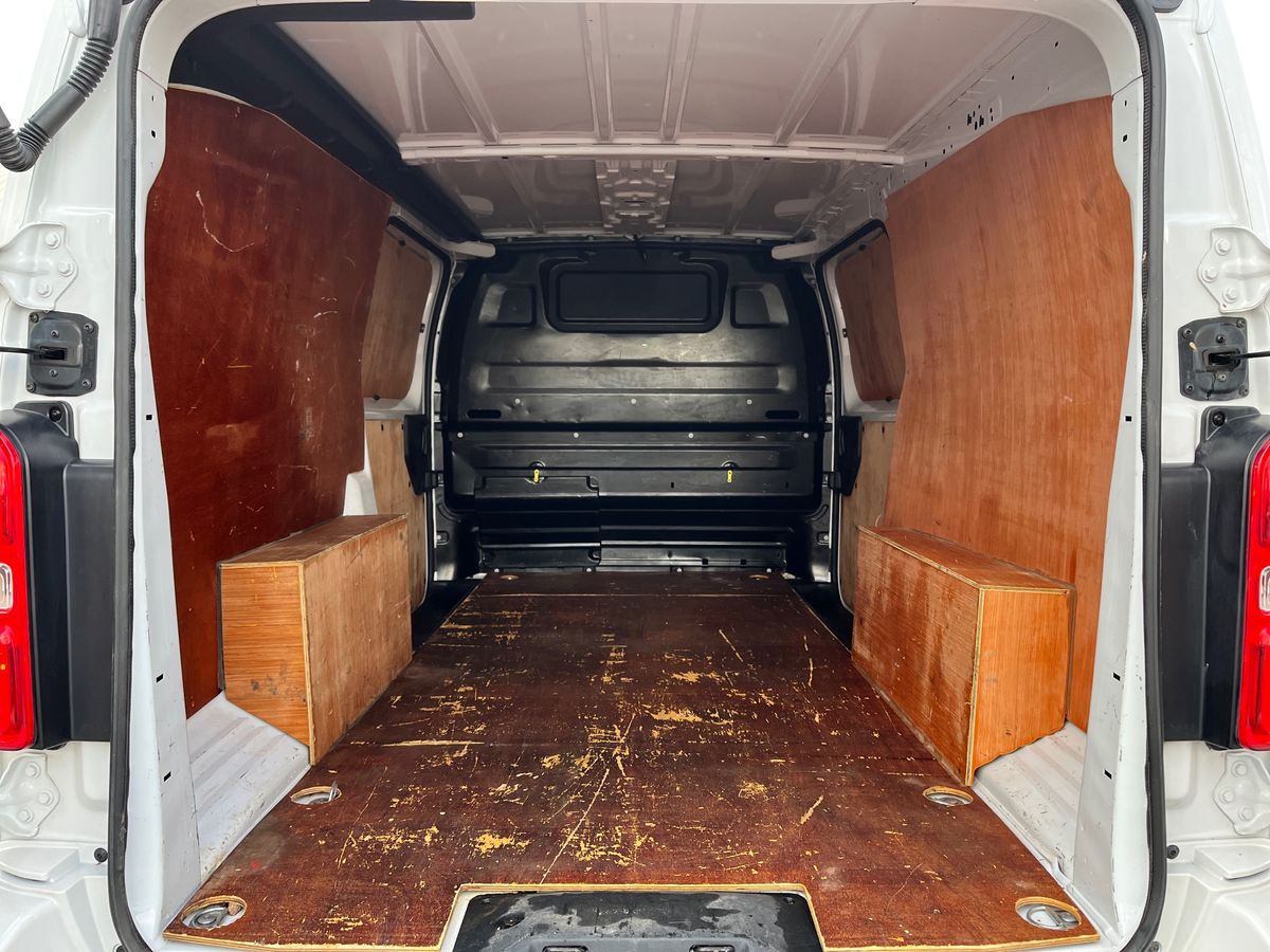 Used Vauxhall Vivaro 2022 for sale - 76148745: Photo 11