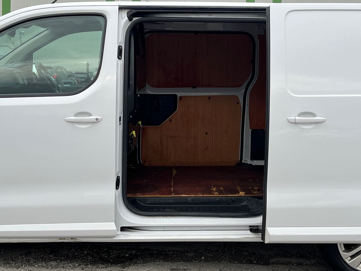 Used Vauxhall Vivaro 2022 for sale - 76148745: Photo 34